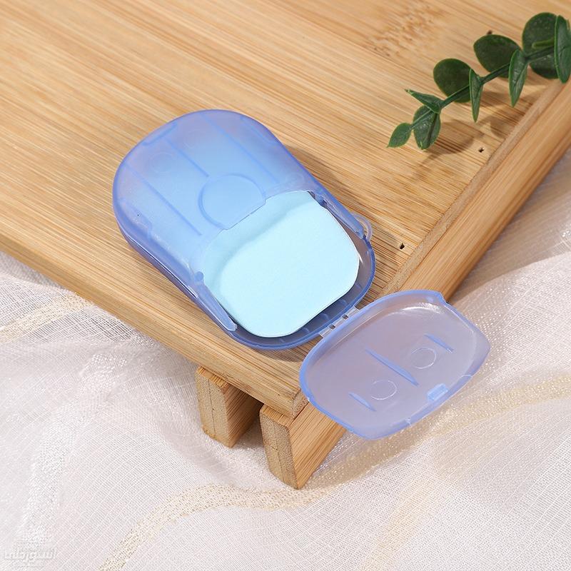 صابونة التواليت لليدين بعلبة محكمة الاغلاق زرقاء اللون .مصنوعة من البلاستيك جودة عالية