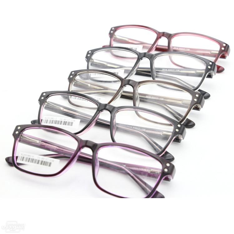 نظارات ذات تصميمات جذابة للقراءة بجودة عالية عصرية بالوان مختلفة 