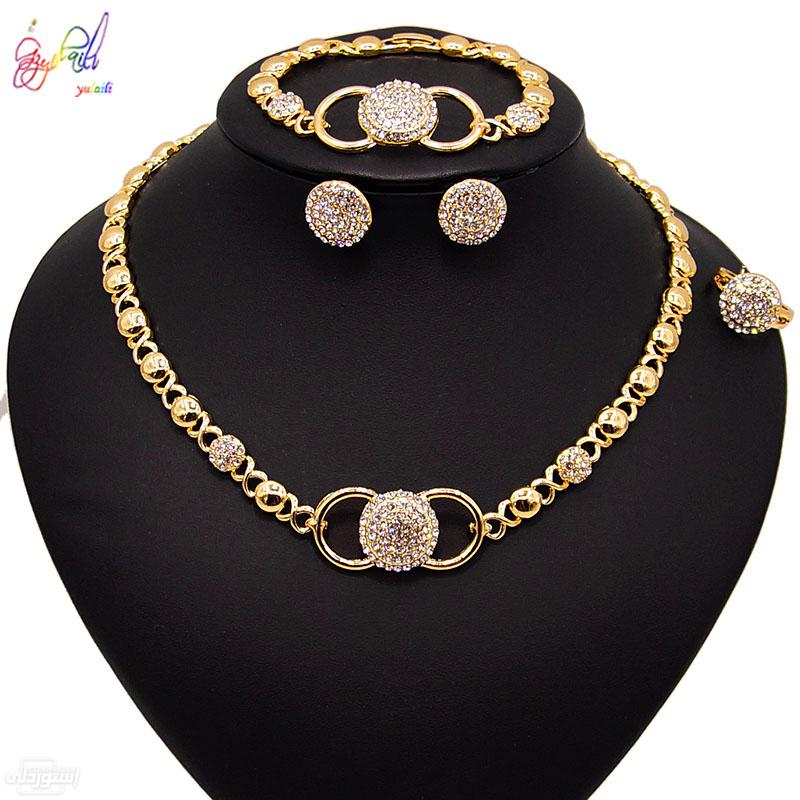 H2304b81e0cde4deaa2d5968130cab448C