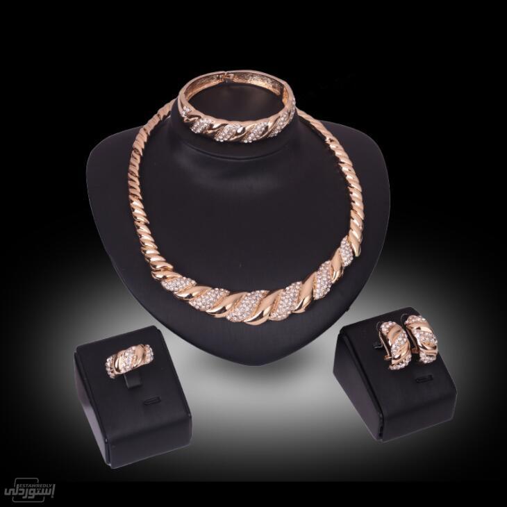 H8bd2df52b9854f719f3b74d6ae42cf78c