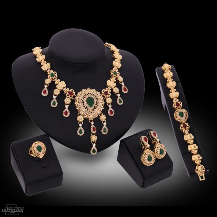 H931883fe927243f3a6c7ce7655cf3522f