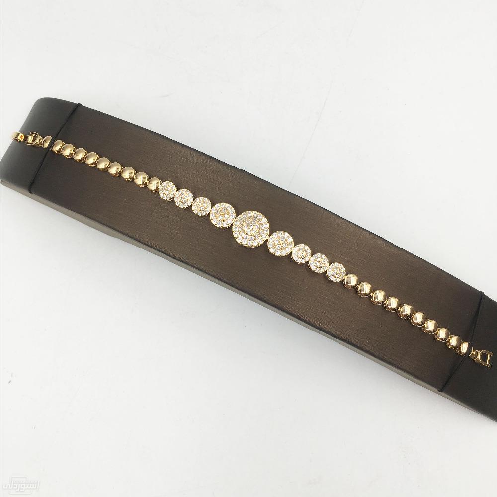 HTB1WtupnPnD8KJjSspbq6zbEXXaz