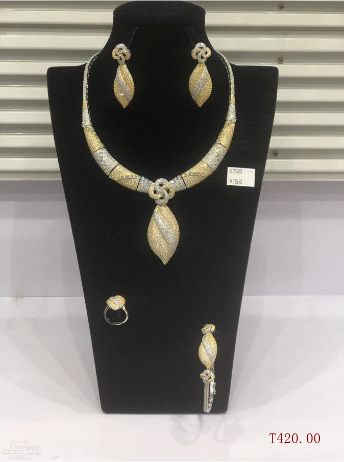 Hed21ae2d66b34c3e9b18b3dd805ba812A