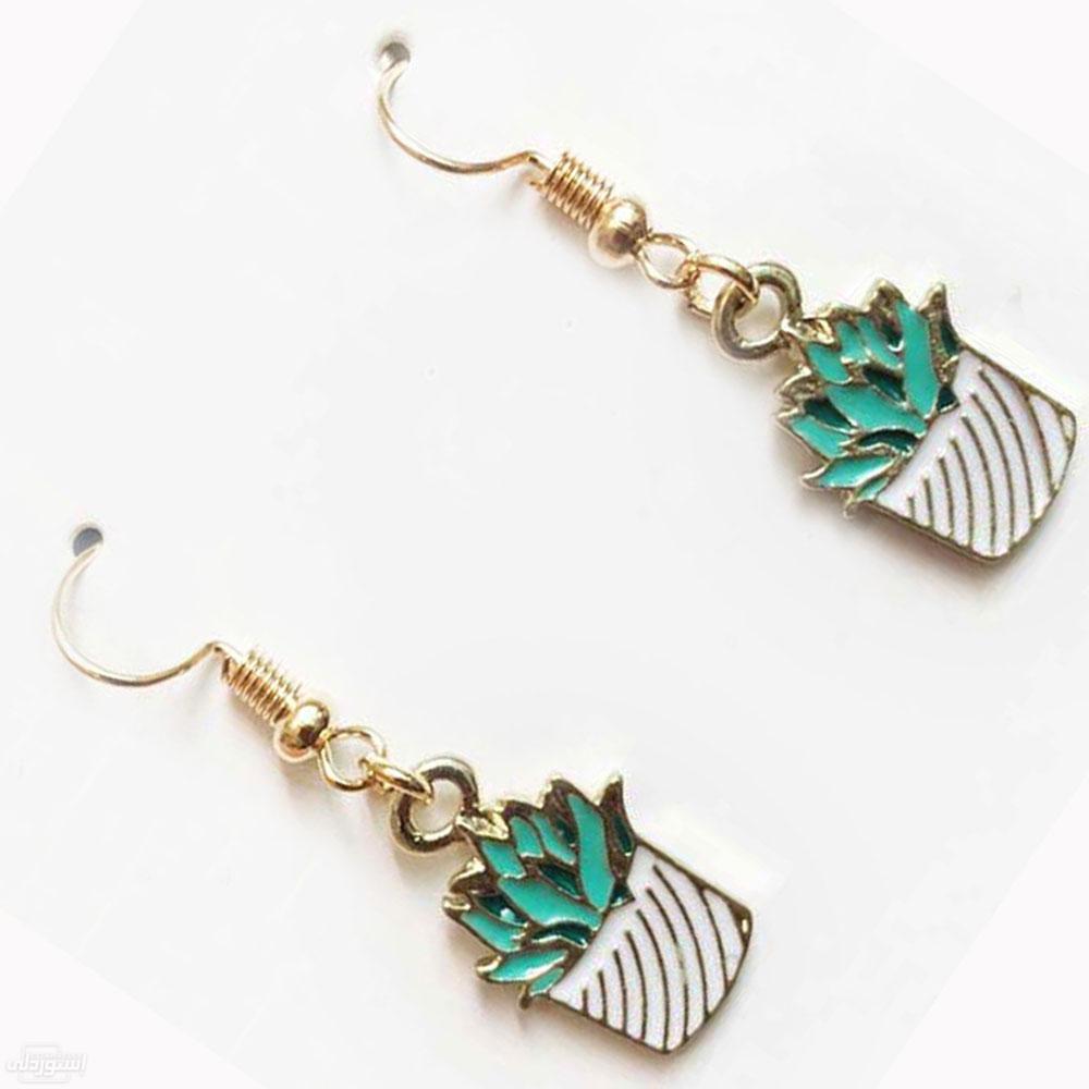 Hf1803f0626e342edbd721ca72f1596e0J