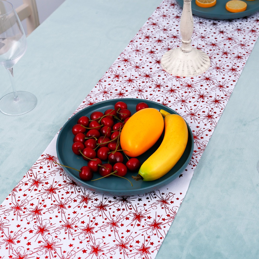مفرش لطاولة الطعام تجعلها أكثر جاذبية بتصميمات عصرية  نوعية رفيعة خامة ممتازة 