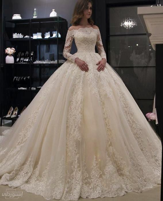 ball-gown-off-shoulder-long-sleeve-lace_main-1