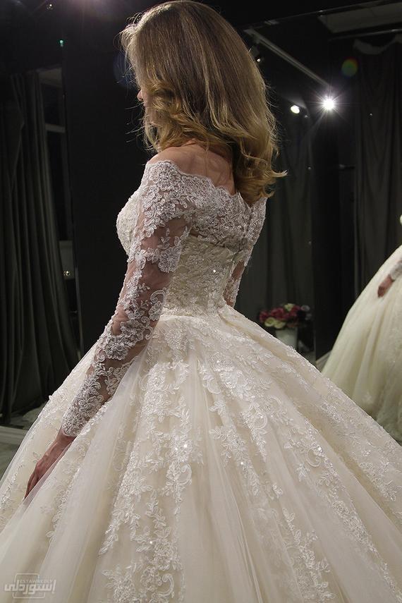 ball-gown-off-shoulder-long-sleeve-lace_main-4