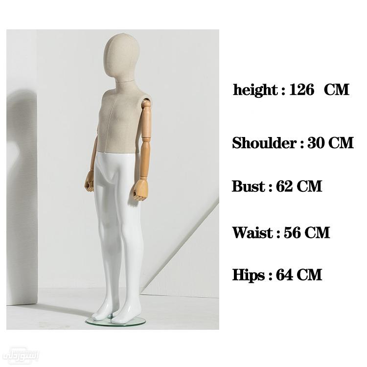 childrens-clothing-clothing-store-displ_description-3