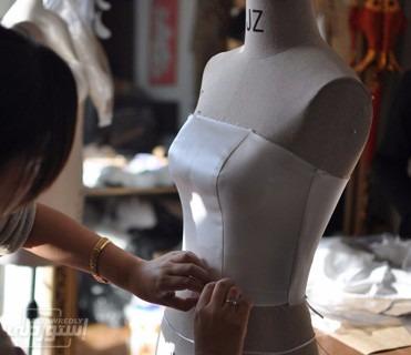 gorgeous-luxury-ruffles-mermaid-wedding_main-5