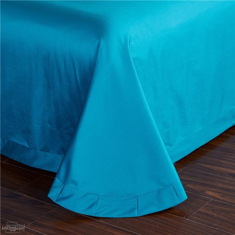 لحاف سرير ازرق اللون خامة ممتازة جودة عالية من القطن بشراشف من الاسفل 