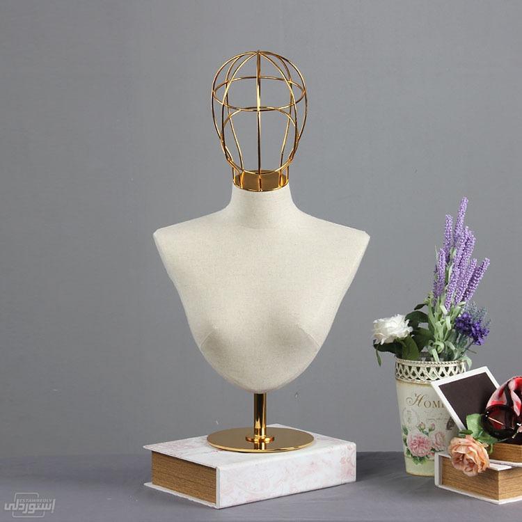 model-female-chest-piece-necklace-shirt_main-1