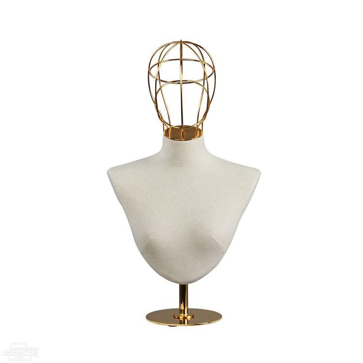 model-female-chest-piece-necklace-shirt_main-4