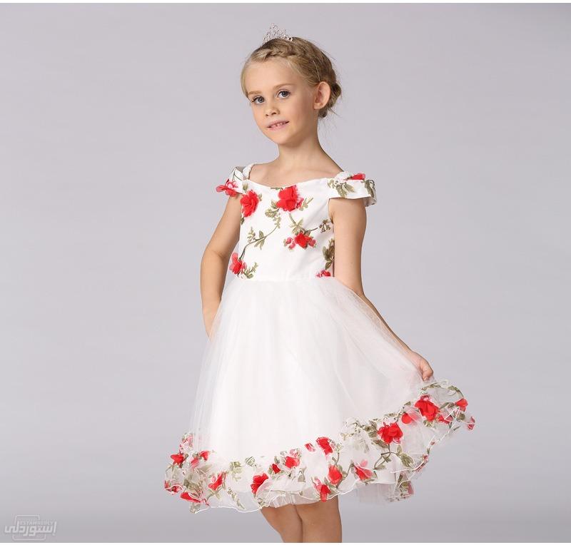 promotion-girl-princess-dress-kids-party_main-4