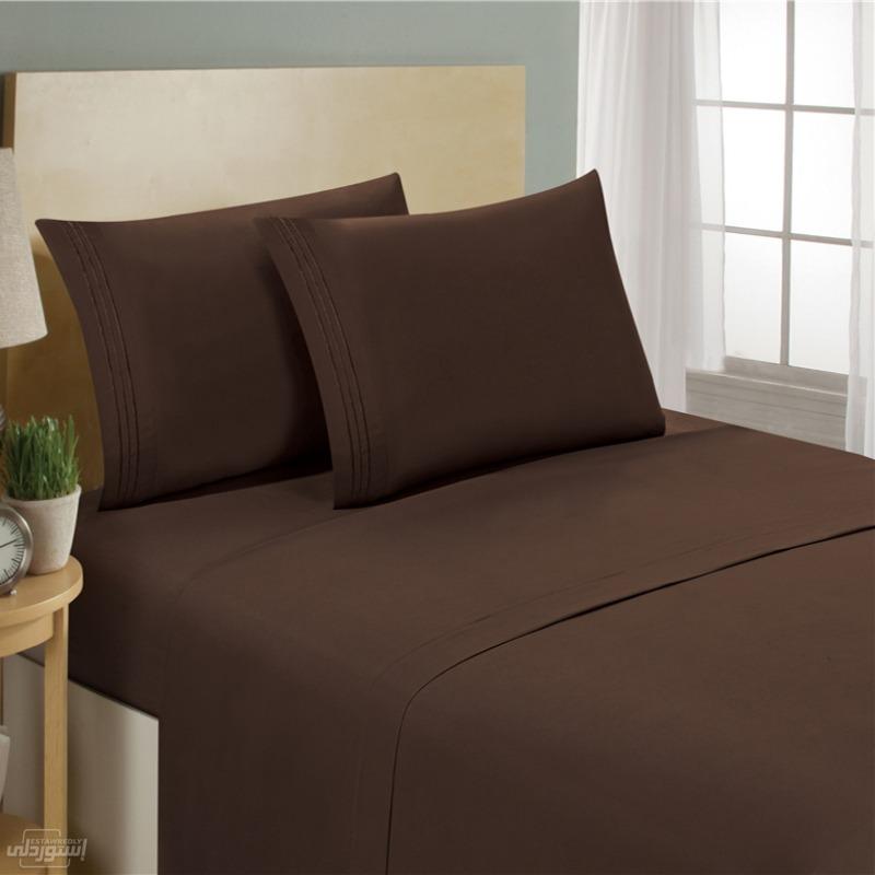 ملايات سرير ذات تصميمات مبهرة بجودة عالية منصنوعة من مادة الميكروفايبر بنية اللون 