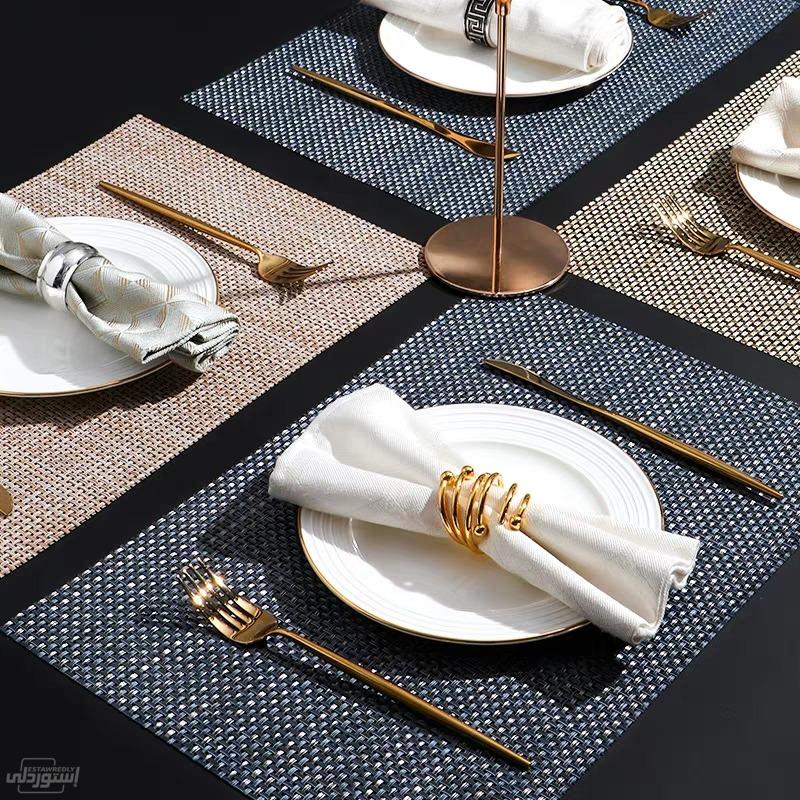 مفرش المائدة ذات أشكال مبهرة تصميمات عصرية  نوعية  رفيعة -خامة ممتازة   الوان مختلفة 