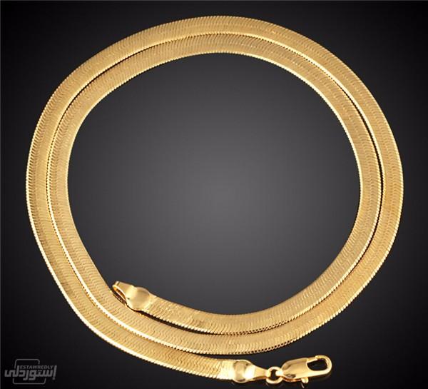 سلسلة من سانلس ستيل ذهبية اللون محكمة القفل نوعية رفيعة طويلة جودة عالية 