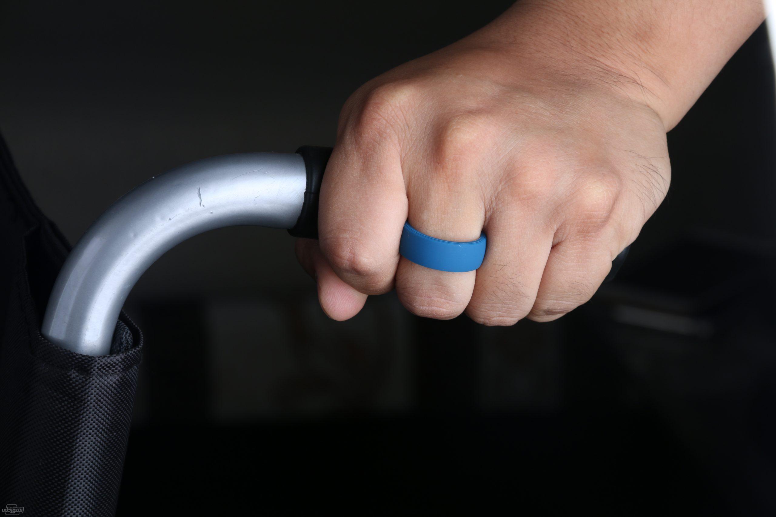 HTB1zweDbdfvK1RjSspfq6zzXFXav