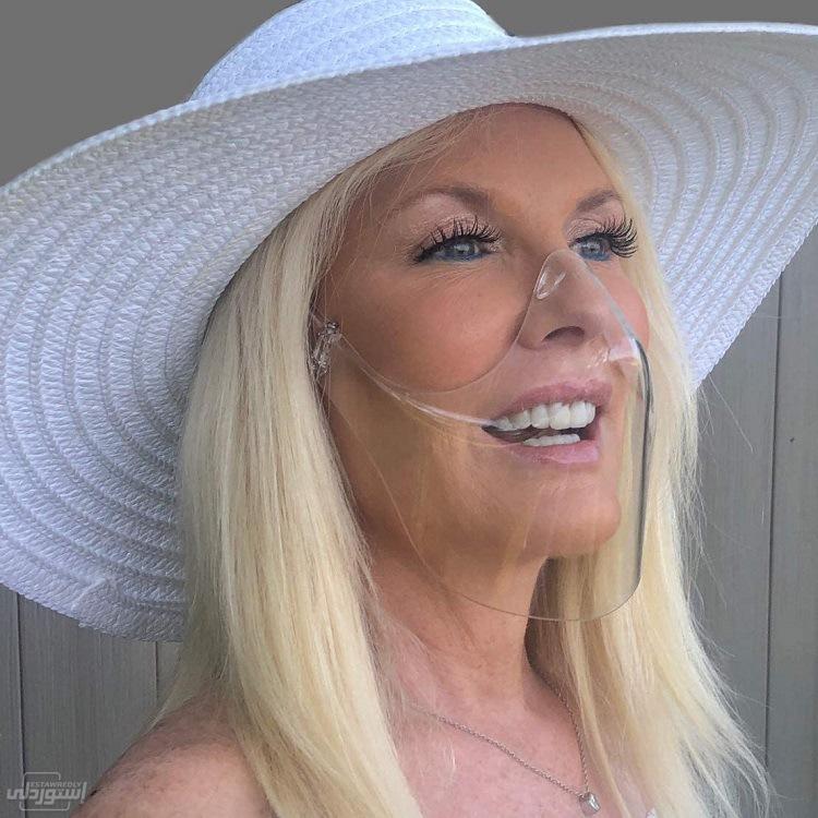 Hd2e35f16ad714819b1653cbb79b3dbc41