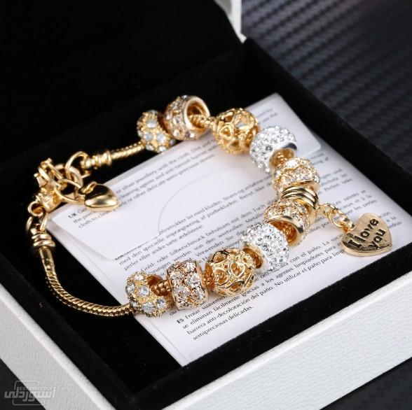 Hec658dc2efac4d099f32389f0f35b702F