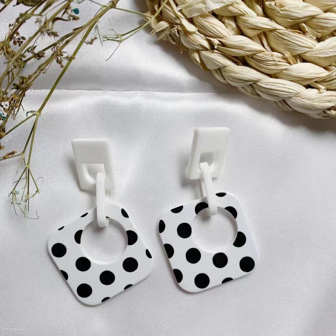 Hfb91da233b2a4e8e9a7b23962746fdd9F