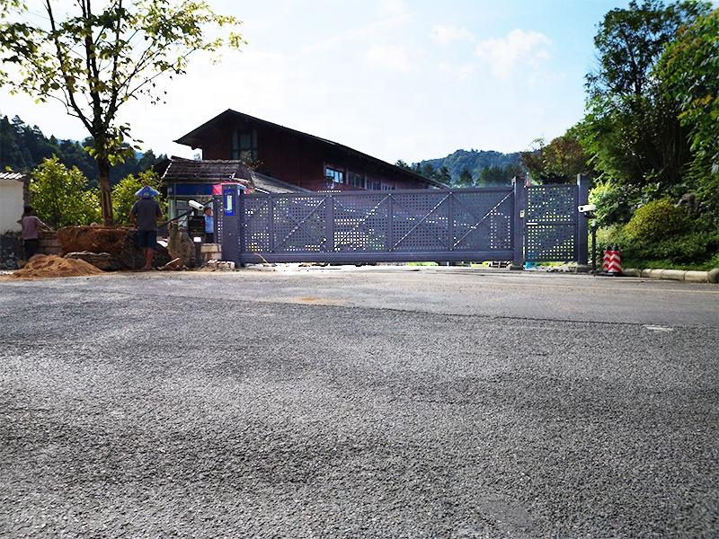 H4b6cd767ba864f82aa06ee60f29f4c39f