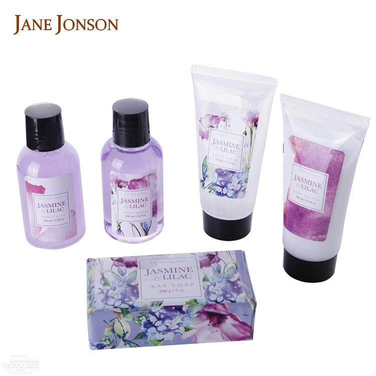 bathroom-bathrobe-soap-cute-gift-set-for_main-1