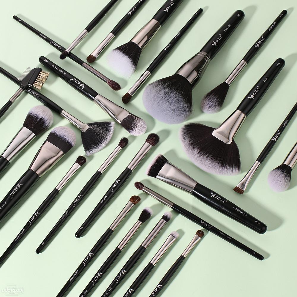 beili-pro-black-makeup-brush-set-powder_main-1