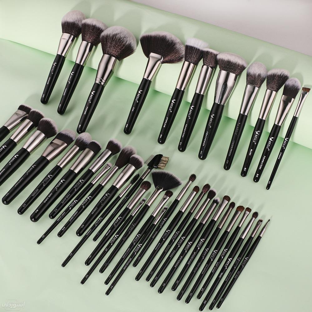 beili-pro-black-makeup-brush-set-powder_main-2