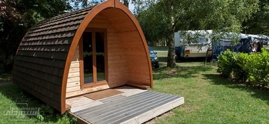 boat-shape-arch-shape-tiny-house-wooden_main-4