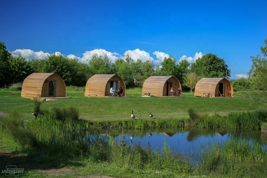 boat-shape-arch-shape-tiny-house-wooden_main-5