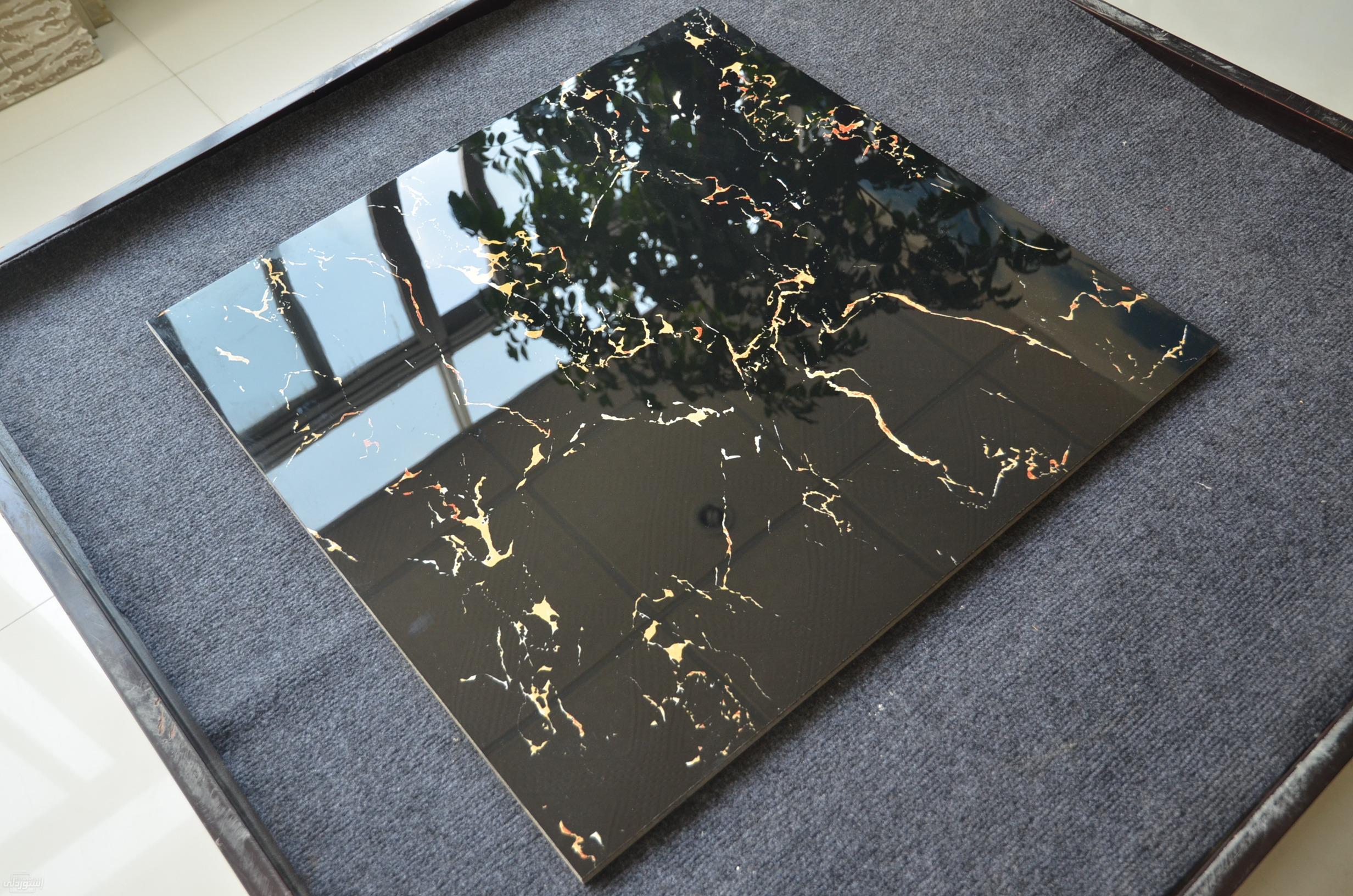 discontinued-black-gold-marble-ceramic-f_main-2