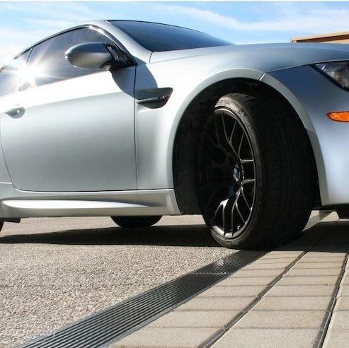 heavy-duty-stainless-steel-driveway-drai_main-1