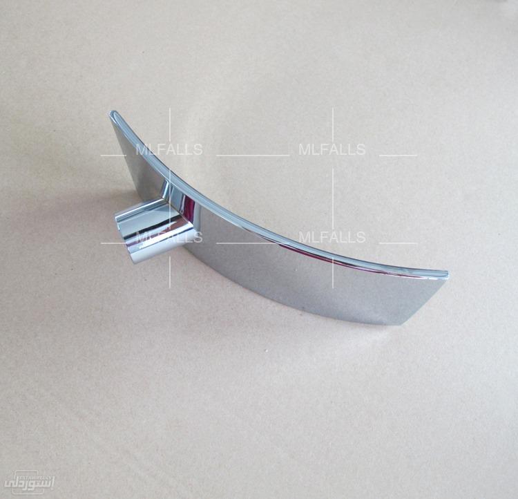 luxury-bathroom-design-2-handles-waterfa_main-4