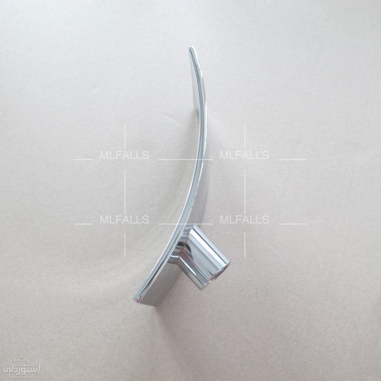 luxury-bathroom-design-2-handles-waterfa_main-5