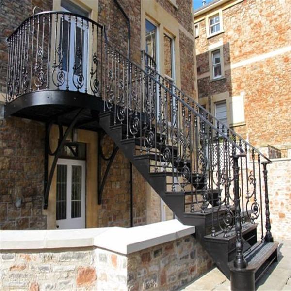 wrought-iron-spiral-staircase-design-for_main-3