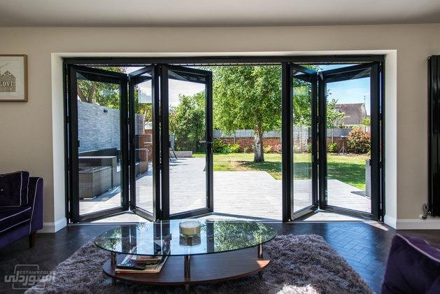 aluminum-glass-patio-exterior-bifold-doo_main-1