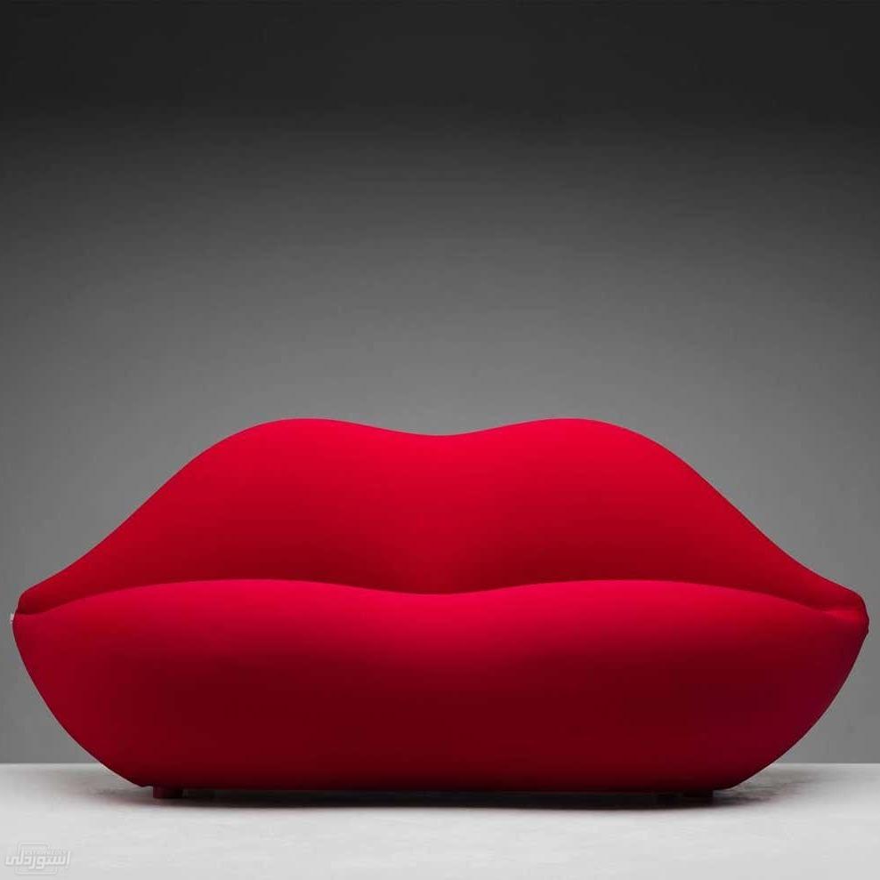 special-design-red-lip-shaped-3-seater-s_main-4