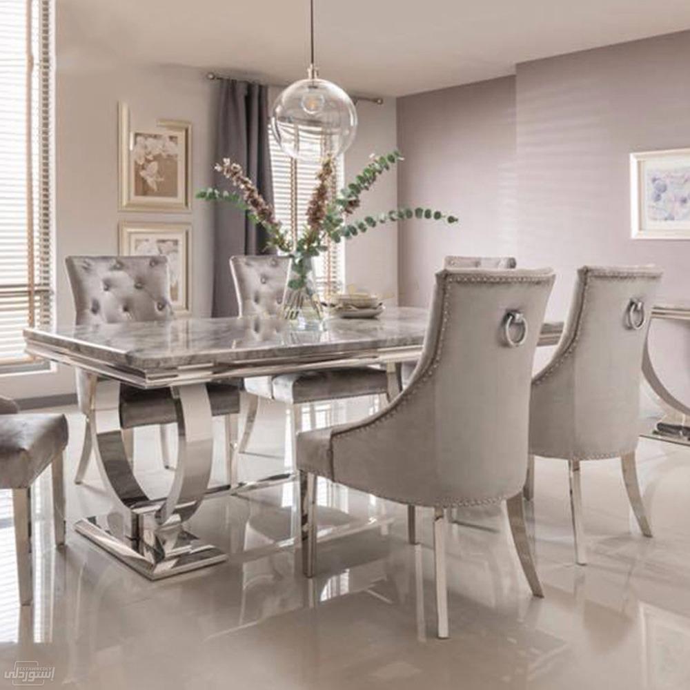 poland-eating-carrara-marble-dining-room_main-0